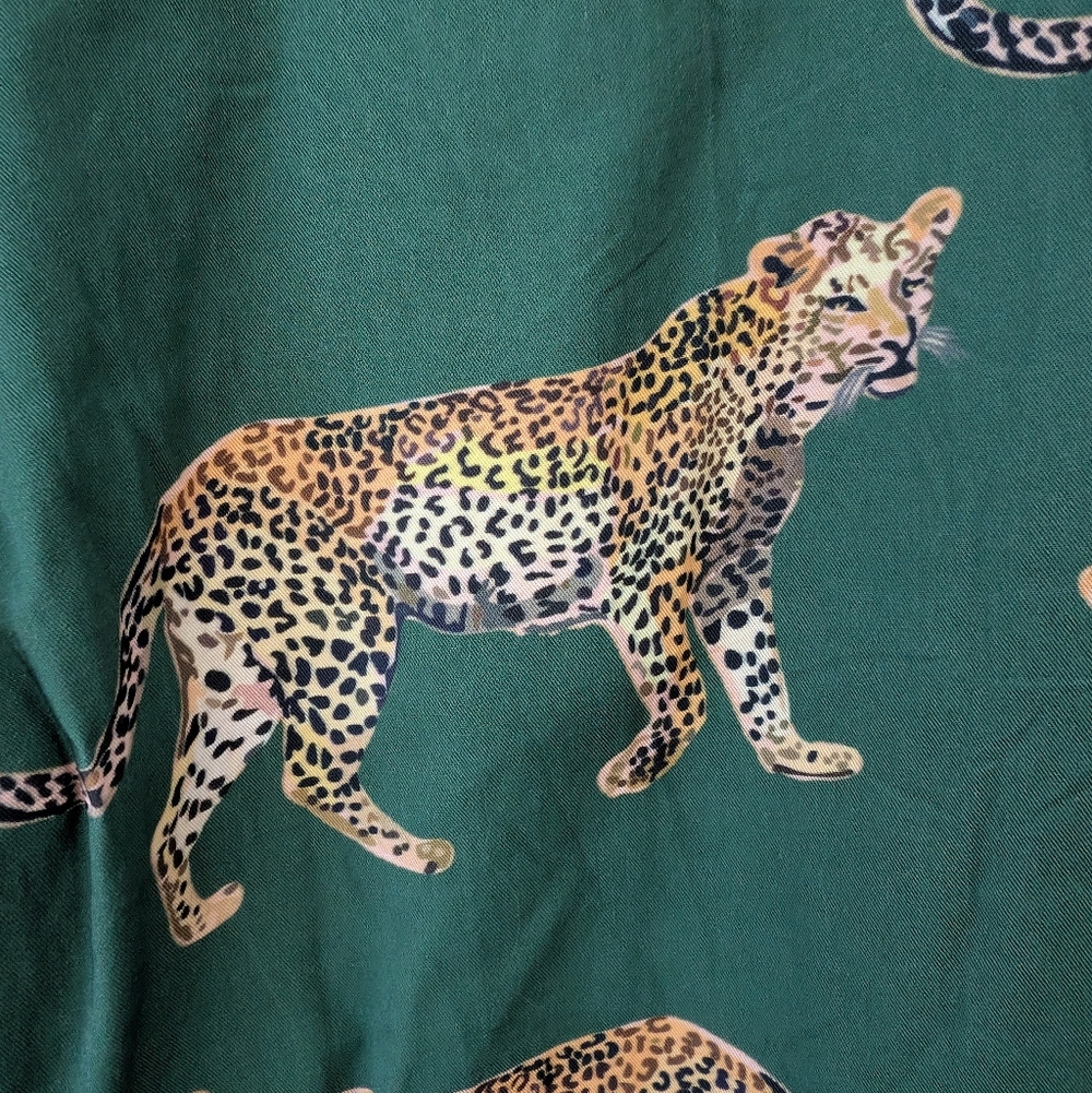 Katie Kime Green Cheetahs Print Pajama Pants Short Sleeve shirt Set, size S Soft - Picture 16 of 16